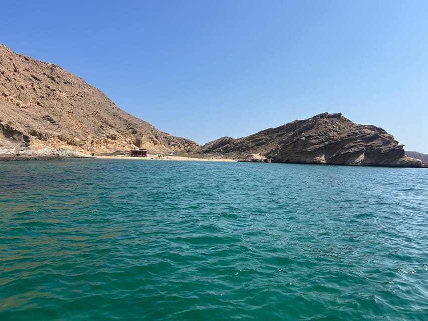 Muscat: Dolphin Watching and Snorkeling Boat Trip