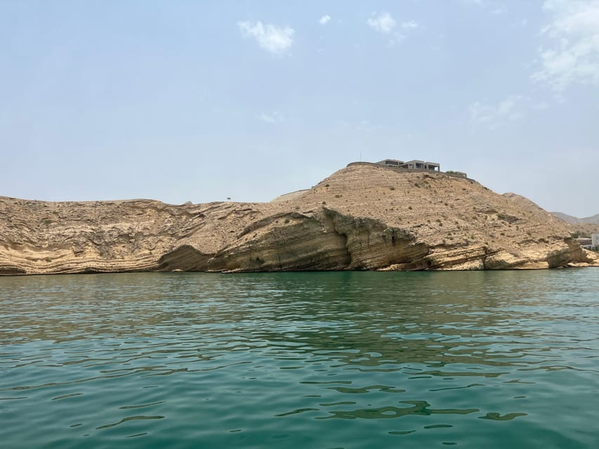 Muscat: Dolphin Watching and Snorkeling Boat Trip
