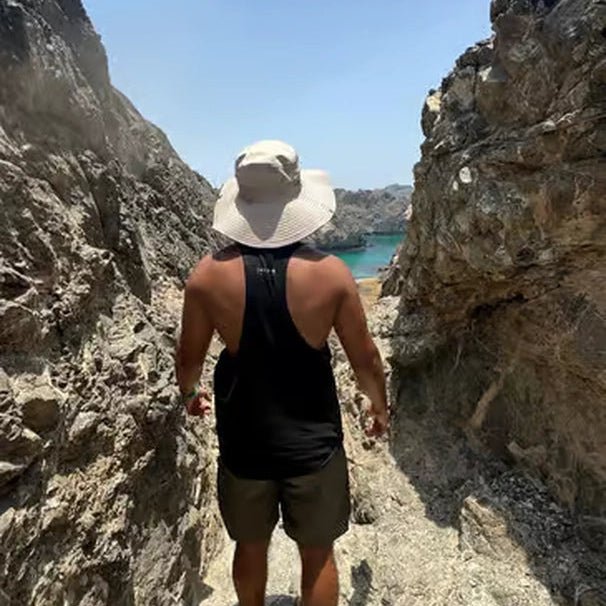 Muscat: Guided Sidab Mountain Hike and Coastal View Tour with Pickup