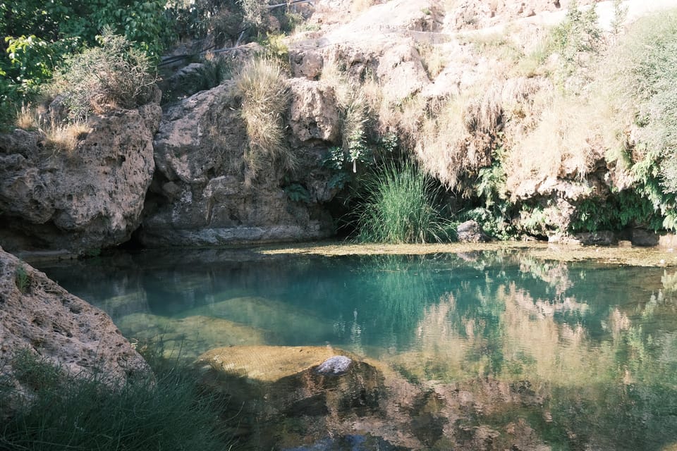 Muscat: Nizwa and Jebel Akhdar Day Trip with Optional Overnight Stay