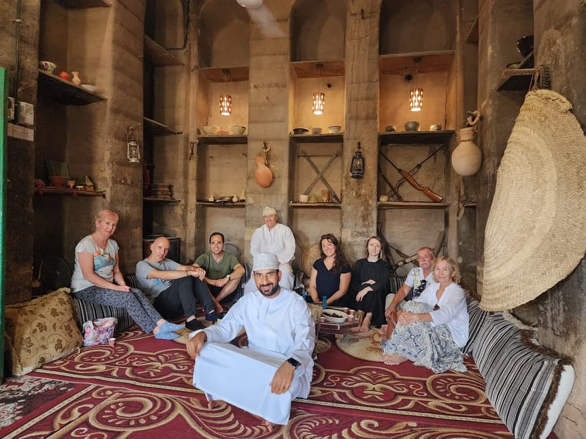 Muscat: Nizwa Fort Visit and Oman Across Ages Museum Day Tour