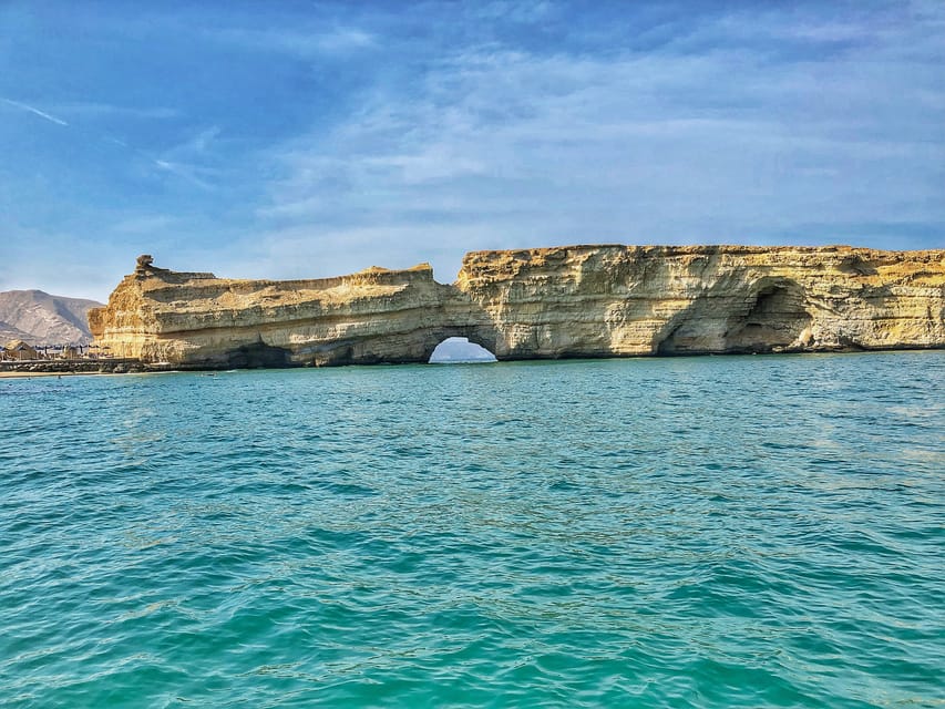 Muscat: Private 4 - Hour Deep Sea Fishing Trip
