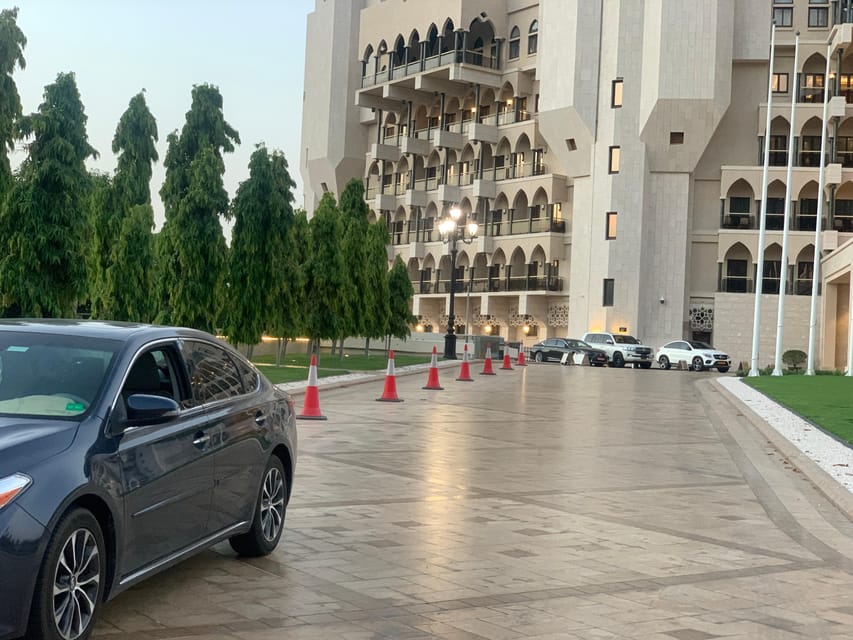 Muscat: Private Airport Transfer to or from Muscat City Hotels