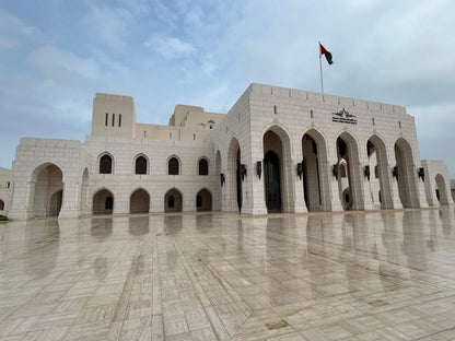 Muscat: Private Guided City Highlights Tour