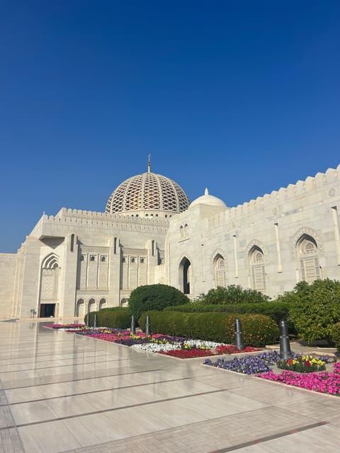 Muscat: Private Guided City Highlights Tour