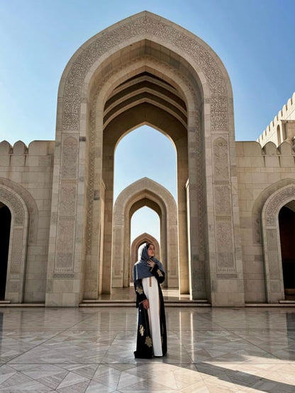 Muscat: Private Guided City Highlights Tour