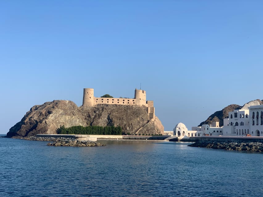 Muscat: Private Muscat City Tour with Grand Mosque, Royal Opera and Souq