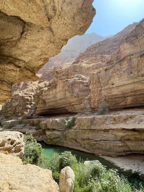Muscat: Private Wadi Shab Hike & Bimmah Sinkhole Tour with Lunch