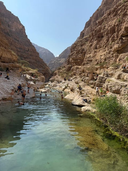 Muscat: Private Wadi Shab Hike & Bimmah Sinkhole Tour with Lunch