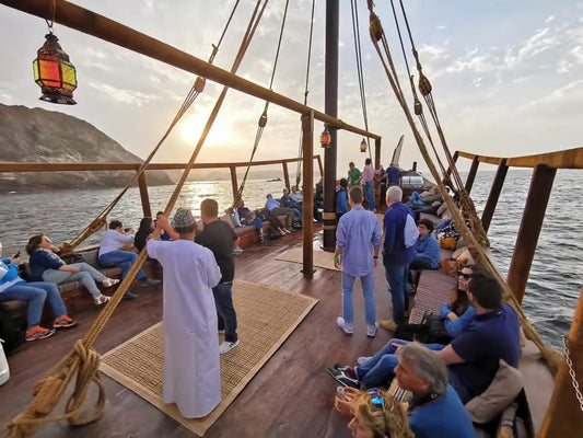 Muscat: Sunset Cruise with Al Jalali and Mirani Forts