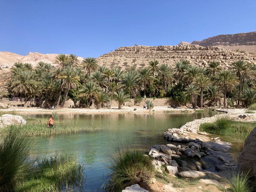 Muscat: Wadi Bani Khalid Oasis and Wahiba Sands Desert Tour