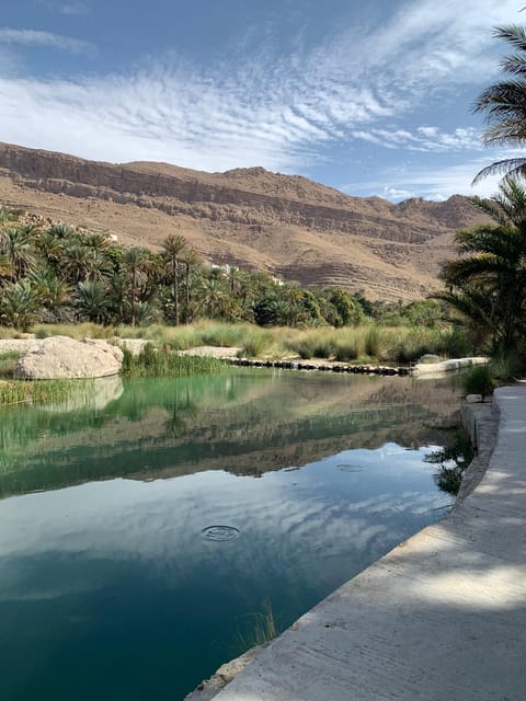 Muscat: Wadi Bani Khalid Oasis and Wahiba Sands Desert Tour