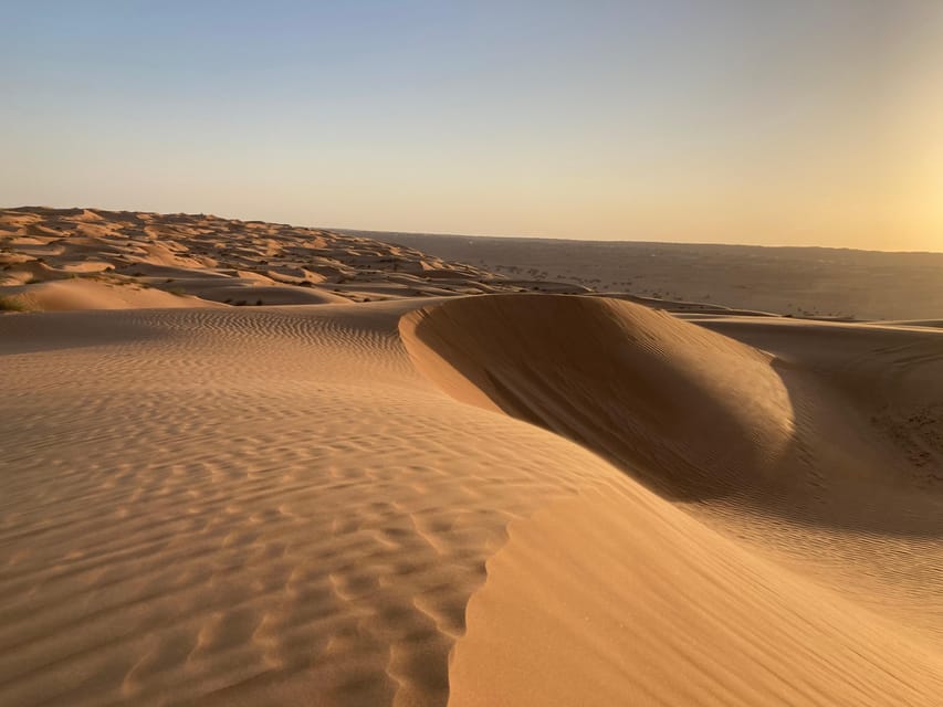 Muscat: Wadi Bani Khalid Oasis and Wahiba Sands Desert Tour