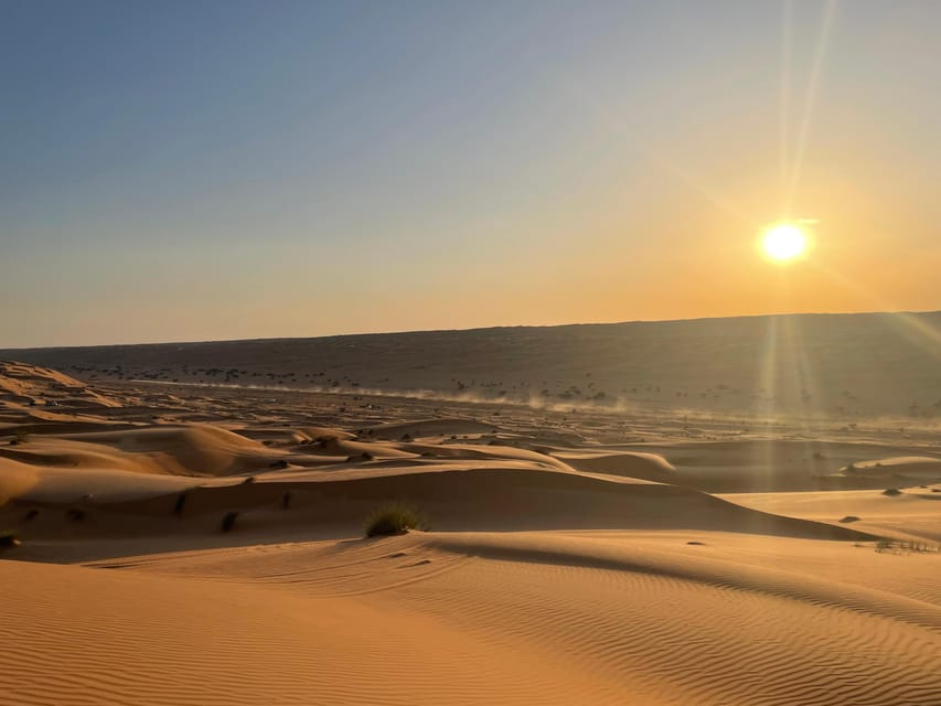Muscat: Wadi Bani Khalid Oasis and Wahiba Sands Desert Tour