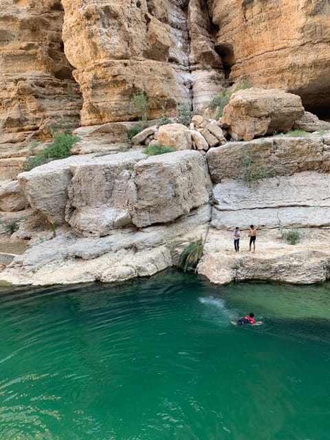 Muscat: Wadi Shab and Bimmah Sinkhole Full - Day Tour