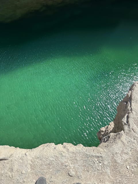 Muscat: Wadi Shab and Bimmah Sinkhole Full - Day Tour