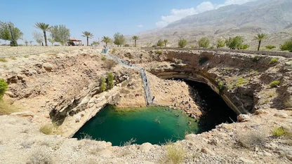 Muscat: Wadi Shab and Bimmah Sinkhole Guided Day Tour