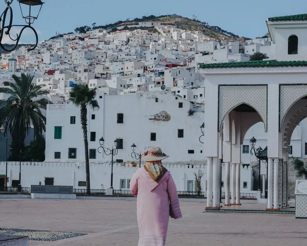 From Tanger : excursion d’une journée à Chefchaouen et Tétouan