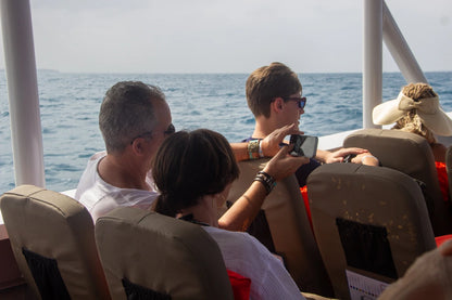 Занзибар: Круиз по побережью Стоун-Тауна и сноркелинг тур