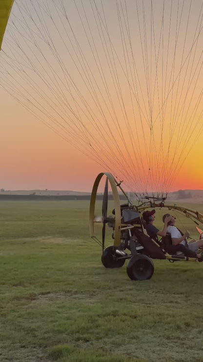 Dubai: deserto de paramotor visto de cima