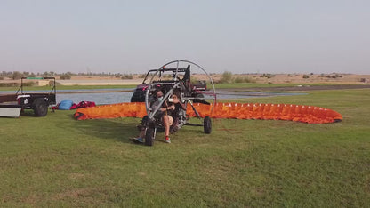 Dubai: deserto de paramotor visto de cima