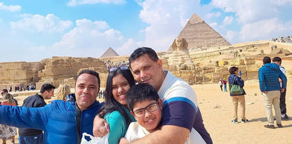 Il Cairo: Tour Guidato Privato di un Giorno delle Piramidi di Giza, Piramide a Gradoni di Saqqara e Menfi