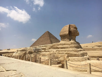 一日游吉萨：吉萨金字塔、狮身人面像、萨卡拉和大埃及博物馆参观