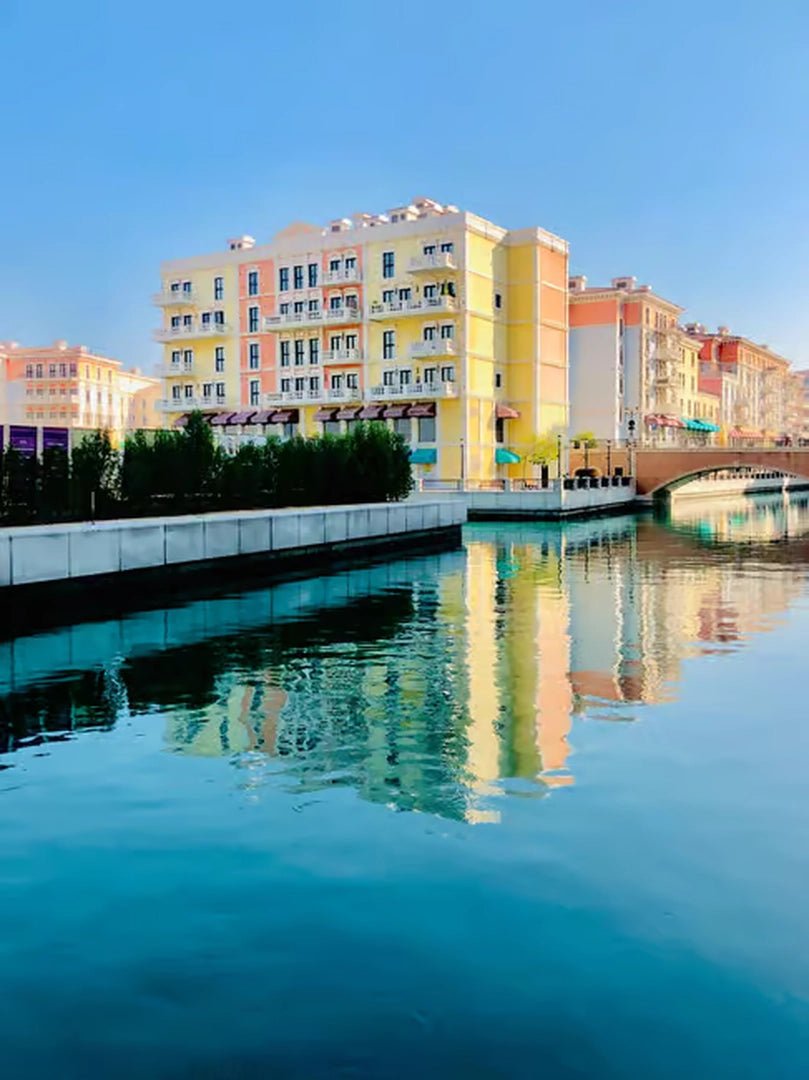 Qatar: Doha City Tour to Souq Waqif, Katara, Pearl and Lusail with hotel pickup