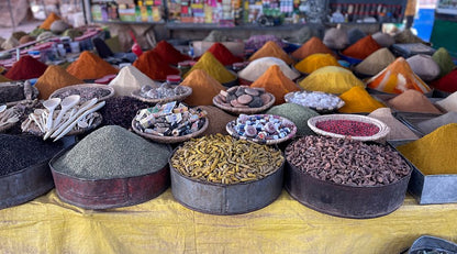 From Fès : circuit de 3 jours dans le désert du Sahara avec balade à dos de chameau et nuit en camp