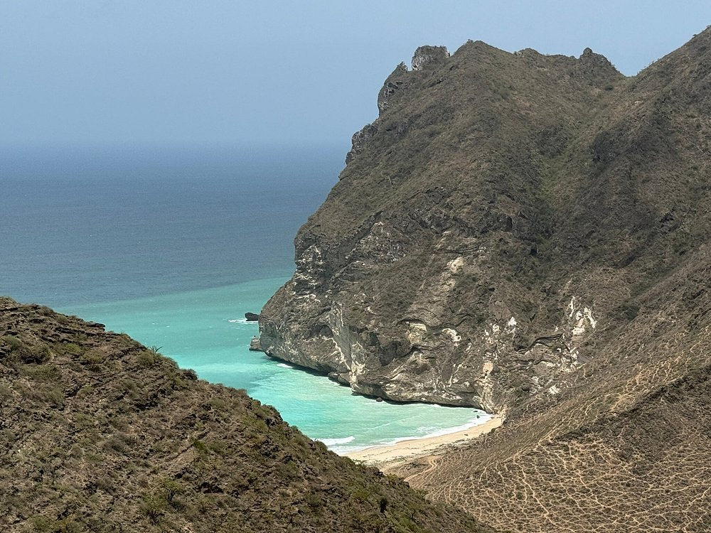 Salalah: Fazayah, Mughsail Beaches and City Tour with Prophet Job’s Tomb Visit