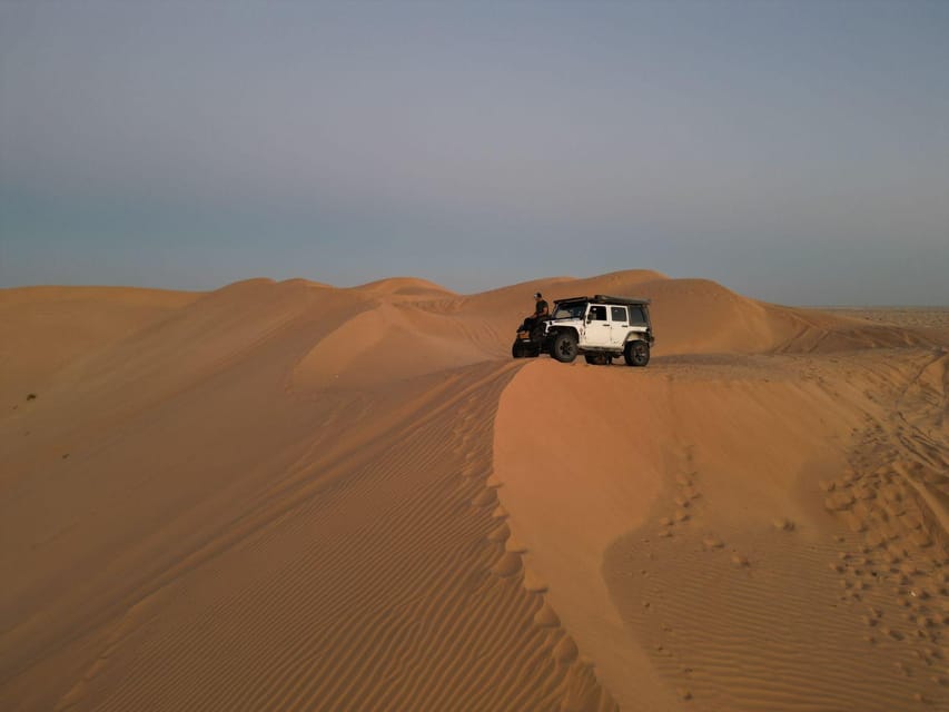 Salalah: Overnight Desert Camping Experience at Empty Quarter Rub al Khali