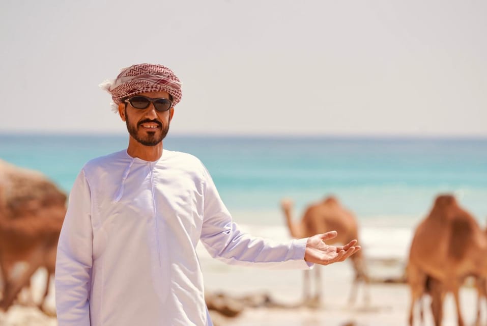 Salalah: West Coast Blowholes, Frankincense Trees, and Al Fazayah Beach Tour