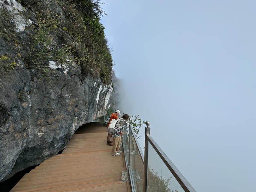 Salalah: West Coast Blowholes, Frankincense Trees, and Al Fazayah Beach Tour