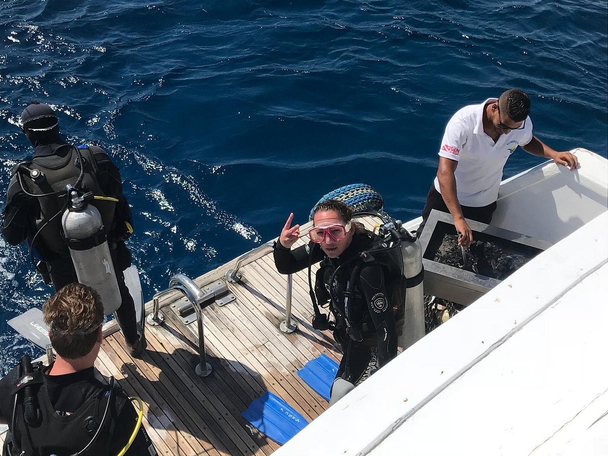 Sharm El Sheikh: Advanced Open Water Diver Course