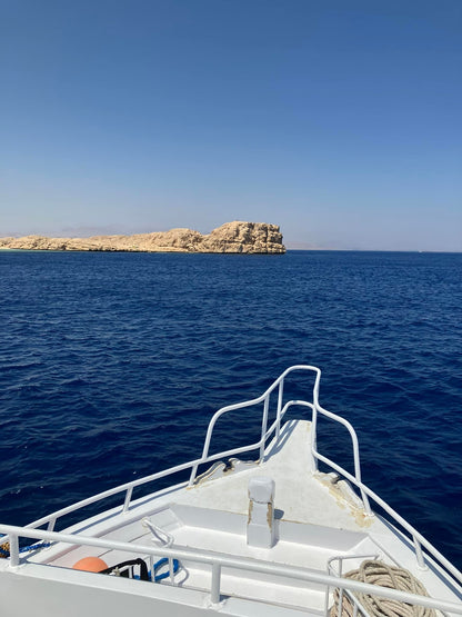 Sharm El Sheikh: Private Boat Trip to Ras Mohammed