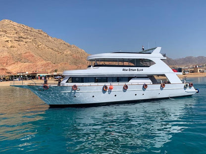 Sharm El Sheikh: Private Boat Trip to Tiran Island