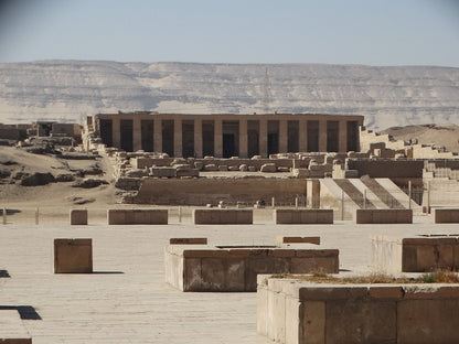 Luxor: privétour naar de tempels van Dendera en Abydos met ophaalservice bij je hotel