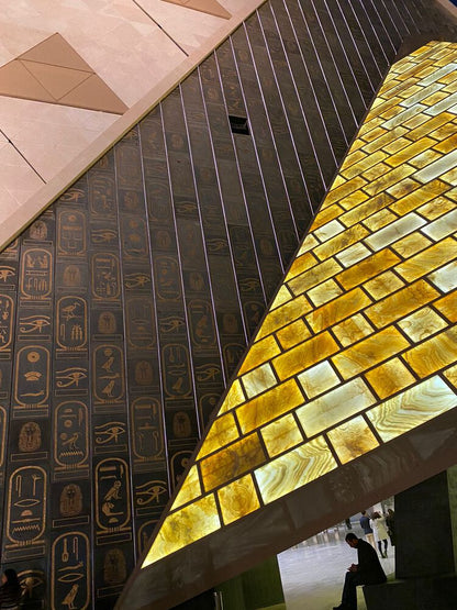 Entradas sin colas al Gran Museo Egipcio, visita guiada y espectáculo de Tutankamón