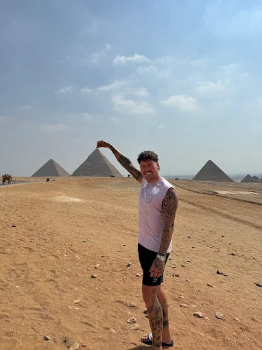 Cairo: Giza Pyramids and Sphinx Tour with River Nile Felucca Sailboat Ride