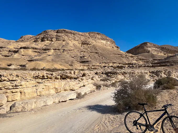 काहिरा: वादी डिगला की भूविज्ञान की खोज करें