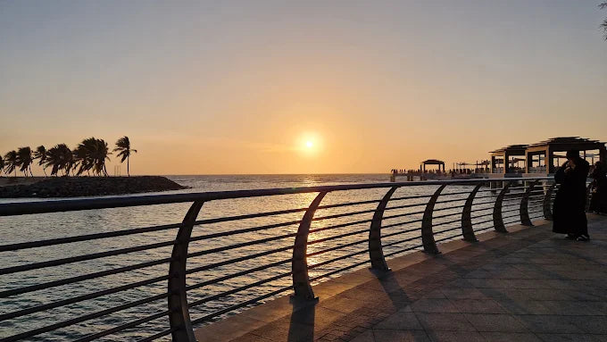 Jeddah: Full-Day City Highlights and Old Town Tour