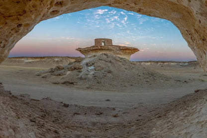 West Qatar: Richard Serra Sculpture, Umbrella Rock and Zekreet Desert Tour