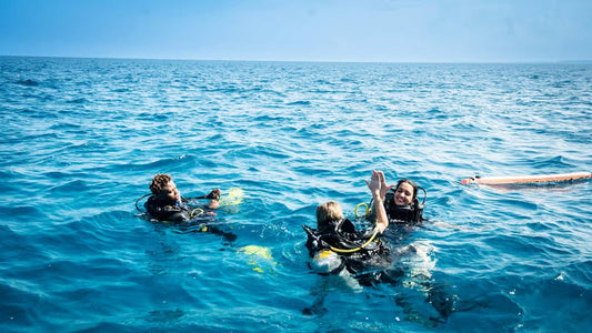 Zanzibar: 2 - Days Advanced PADI Open Water Diving Course with Lunch