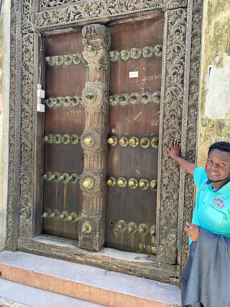 Zanzibar: Full - Day Stone Town and Prison Island Private Tour with Snorkeling