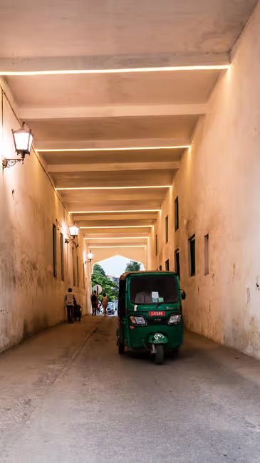 Zanzibar: Full - Day Stone Town Walk, Spice Farm and Prison Island Safari