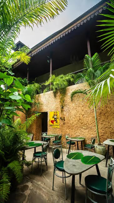 Zanzibar: Full - Day Stone Town Walk, Spice Farm and Prison Island Safari