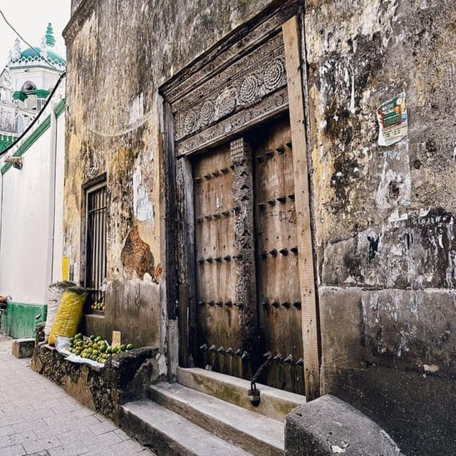 Zanzibar: Full - Day Tour to Spice Farm, Stone Town and Prison Island with Lunch