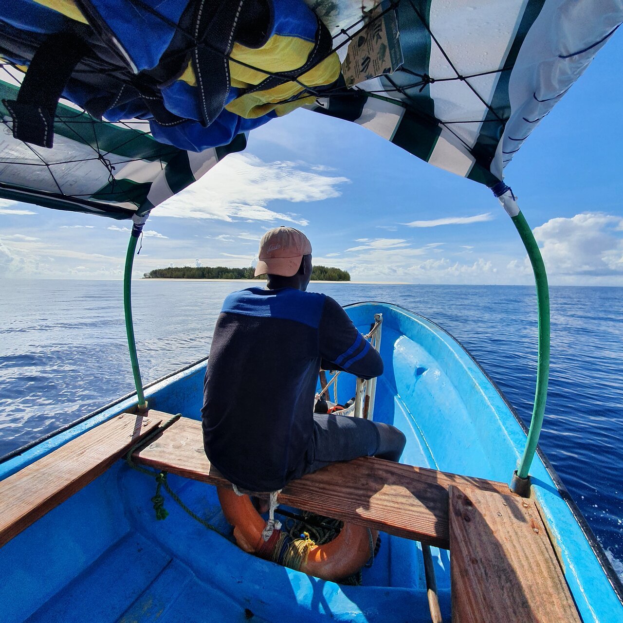Zanzibar: Mnemba Atoll Marine Reserve Snorkeling Tour with Hotel Pickup