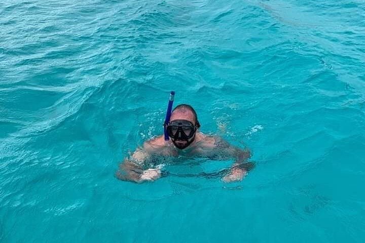 Zanzibar: Mnemba Atoll Snorkeling Tour with Dolphins and Sea Turtles