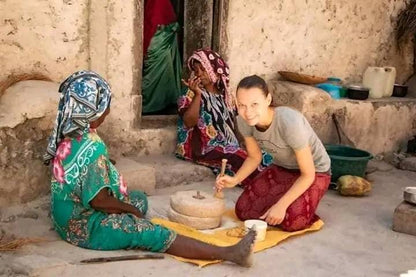 Zanzibar: Nungwi Village and Turtle Lagoon Tour with Boat Yard Visit